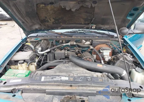 1996 GMC Sonoma z USA, uszkodzony, nr VIN 1GTCS1444T8511601